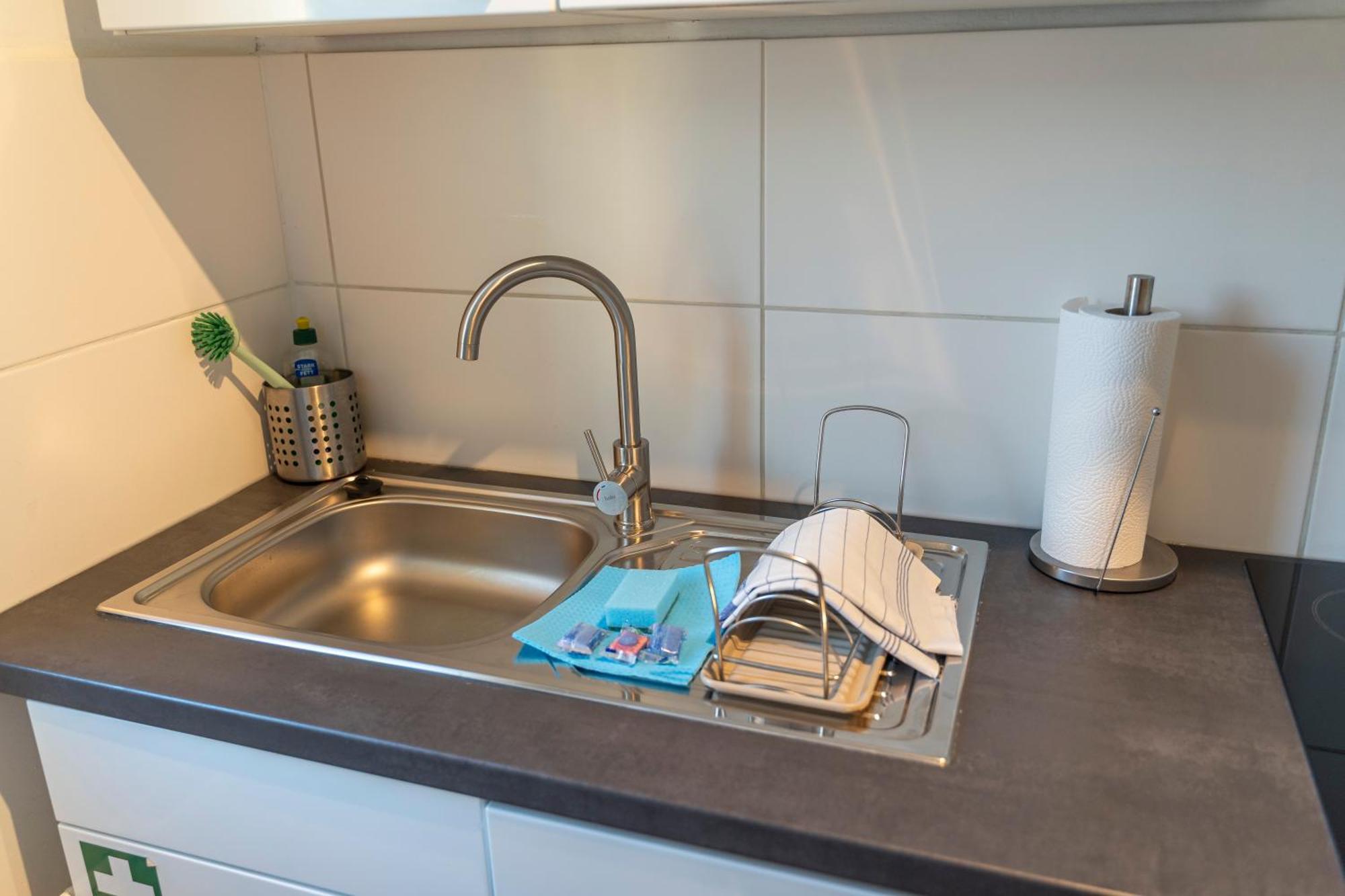 מגדבורג Rr - Stylish Apartment 50Qm - Wifi - Washer - Tv מראה חיצוני תמונה